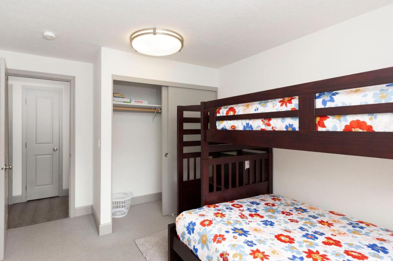 Riverwalk Seaside- Walk To Beach, One Level Home, Pet Friendly Appartement